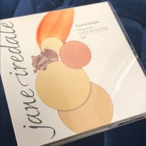 Jane Iredale Make up Kit (Light)